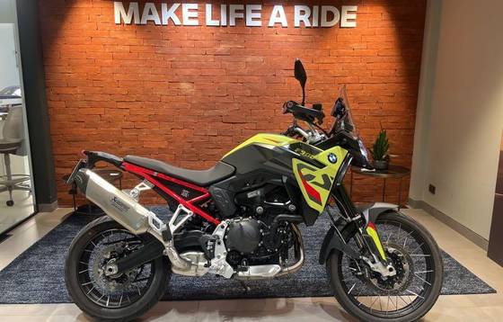 BMW F 900 GS PLUS 